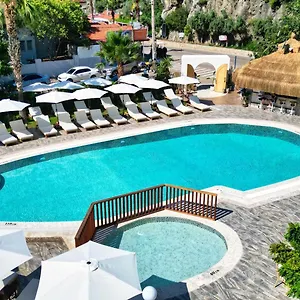 Hotel Ata Lagoon